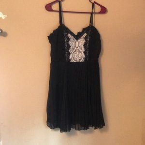 Black and white Lily Rose Size L Formal Dress
